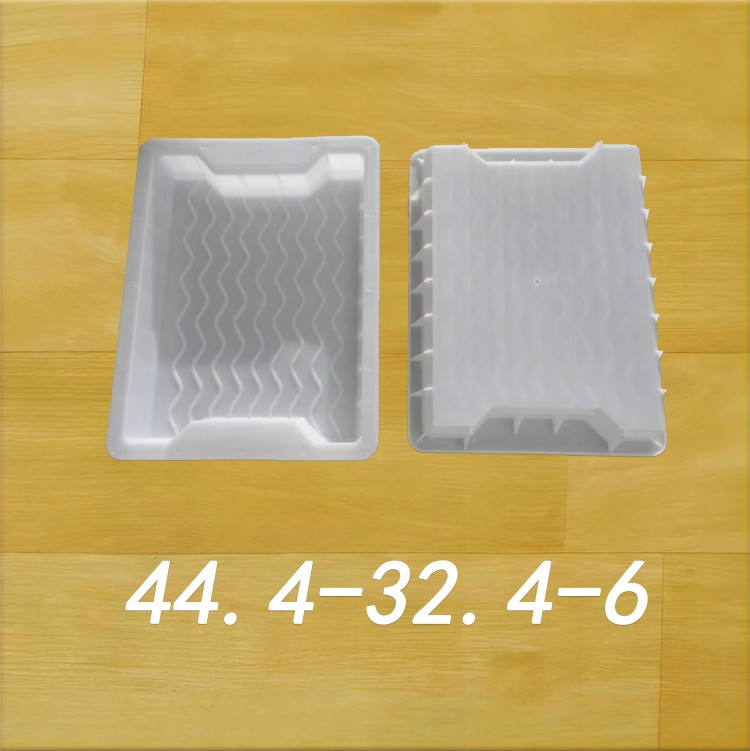 44.4-32.4-6